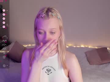 girl Sex Cam Girls Roleplay For Viewers On Chaturbate with molly_blooom