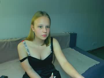 girl Sex Cam Girls Roleplay For Viewers On Chaturbate with _ellza_