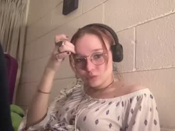 girl Sex Cam Girls Roleplay For Viewers On Chaturbate with lavender_lune