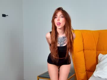 girl Sex Cam Girls Roleplay For Viewers On Chaturbate with evalavin