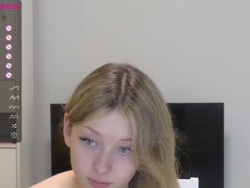 girl Sex Cam Girls Roleplay For Viewers On Chaturbate with evafrancis