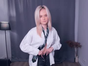 girl Sex Cam Girls Roleplay For Viewers On Chaturbate with sellar_moon