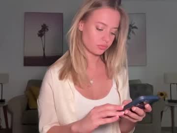 girl Sex Cam Girls Roleplay For Viewers On Chaturbate with snow_doll69