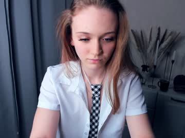girl Sex Cam Girls Roleplay For Viewers On Chaturbate with caressing_glance