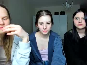 couple Sex Cam Girls Roleplay For Viewers On Chaturbate with sophie_and_rachelss