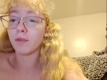 girl Sex Cam Girls Roleplay For Viewers On Chaturbate with blonde_katie