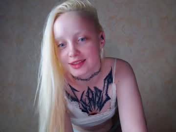 girl Sex Cam Girls Roleplay For Viewers On Chaturbate with rainy_moon