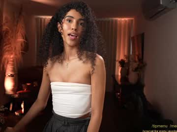 girl
        amnie_ cam image #5453167