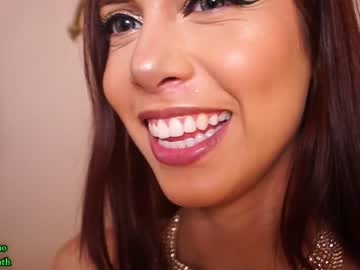 girl
        lanie__ cam image #2642624