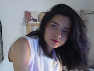 girl
        urcutelinda cam image #3761783