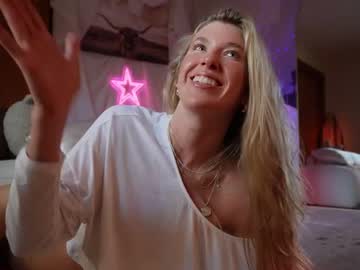 girl
        lucy_gooosey cam image #6656636