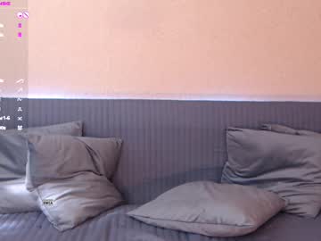girl
        anna_bonbon cam image #6586153