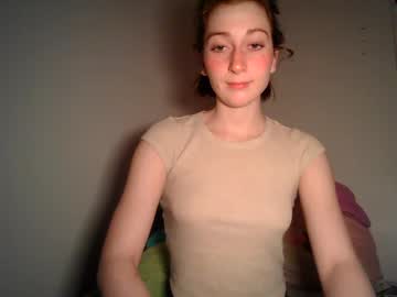 girl
        daddysdollhouse cam image #5699261