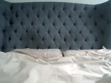 girl
        eatmypie69 cam image #2903739
