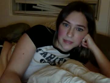 girl
        rocks_off777 cam image #6164076