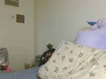 girl
        bakedmommy cam image #3253350