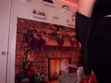 girl
        laylas_universe cam image #3073452