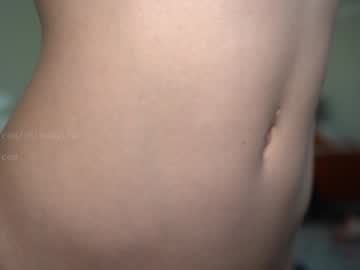 girl
        chloewildd cam image #4542484