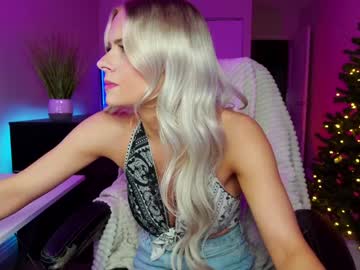 girl
        oliviaowens cam image #5583485
