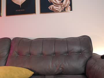 girl
        cherry_beauty cam image #2066221