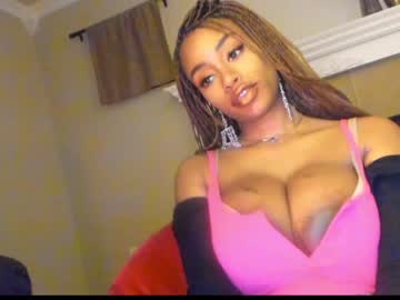 girl
        napudi1 cam image #1128518