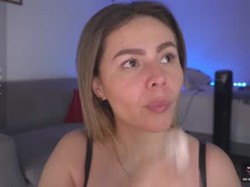 girl
        tinacb cam image #4447673