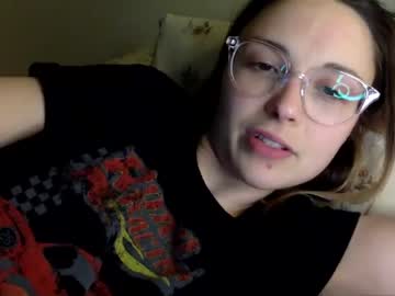 girl
        bakedmommy cam image #3010756