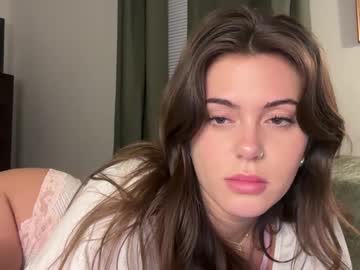 girl
        lexasworld1 cam image #5747795