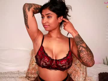 girl
        sweetkarmababy cam image #1879535