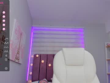 girl
        ania_sweet cam image #2233708
