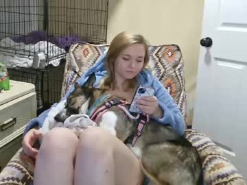 girl
        miss_morgan2993 cam image #2751203