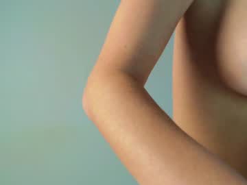 girl
        trixie_taylor cam image #6753274