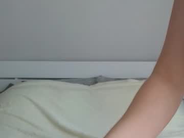 girl
        pink_rosee_ cam image #1767106