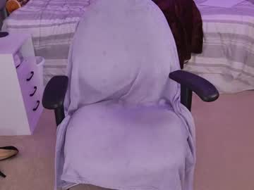girl
        cherryvonfairy cam image #6240131