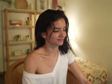 girl
        urcutelinda cam image #3934083