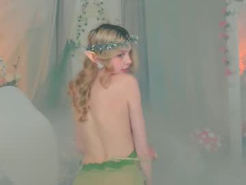 girl
        little_anitta cam image #6040880