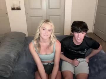 couple
        alpha_luke cam image #1450382