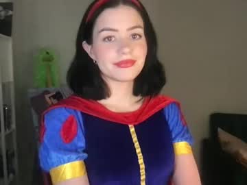 girl
        littlesugarpea cam image #3410795