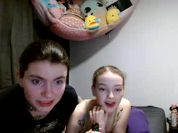 couple
        leanbeefpattywannabe cam image #3475599
