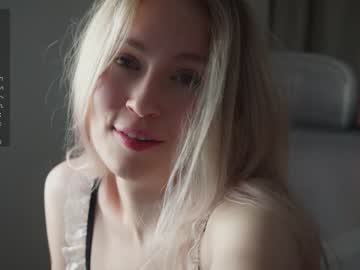 girl
        sonyaericsson cam image #3976292