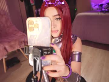 girl
        iam_eli cam image #6297523