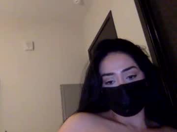girl
        _natycutei19 cam image #5447831