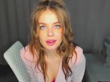 girl
        selfish_ashley cam image #885346