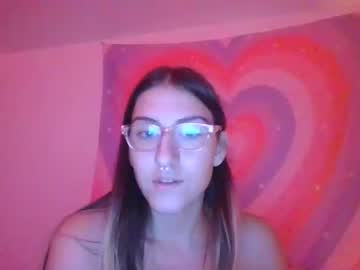 girl
        scarlettdreamz cam image #2378040