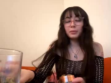 girl
        bby_julesss cam image #5805852