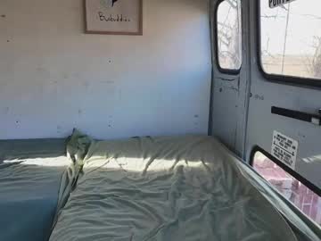 couple
        busbuddies cam image #5594942