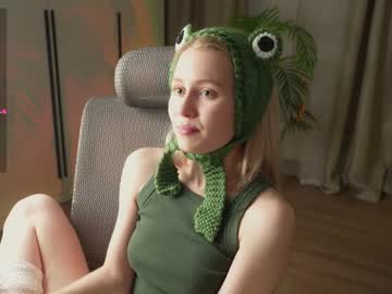 girl
        sonyaericsson cam image #3996543