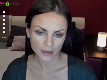 girl
        candygash cam image #802019