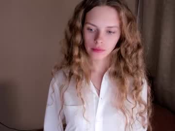 girl
        nataly_hello cam image #2789713