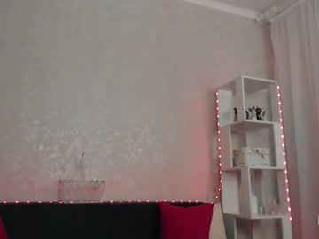 girl
        adrykilly cam image #195600